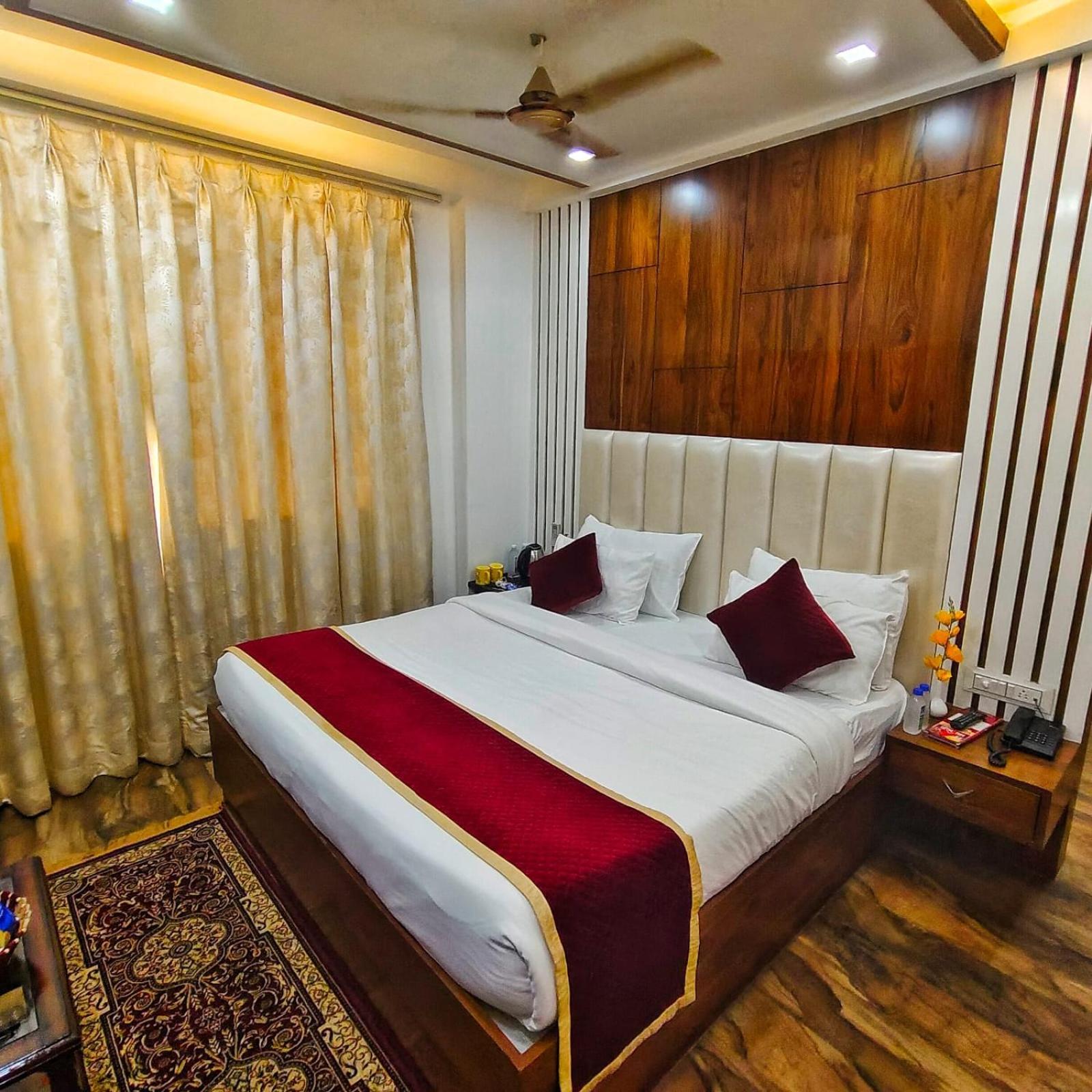 Rich Grand Hotel Agra  Dış mekan fotoğraf