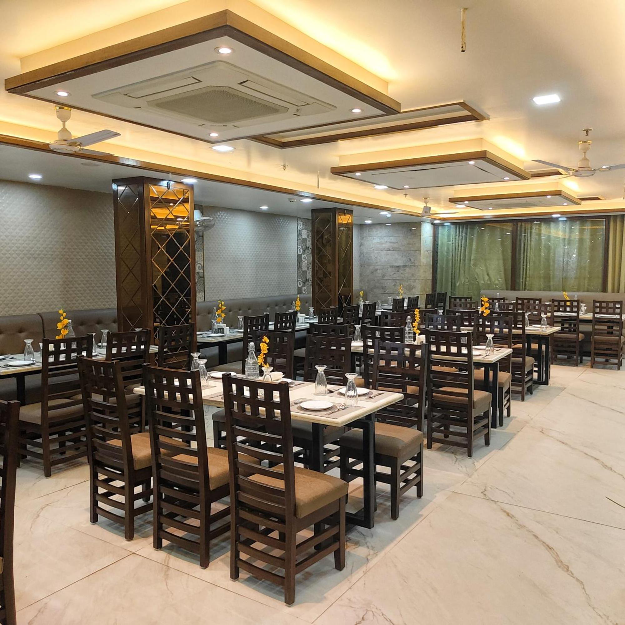 Rich Grand Hotel Agra  Dış mekan fotoğraf